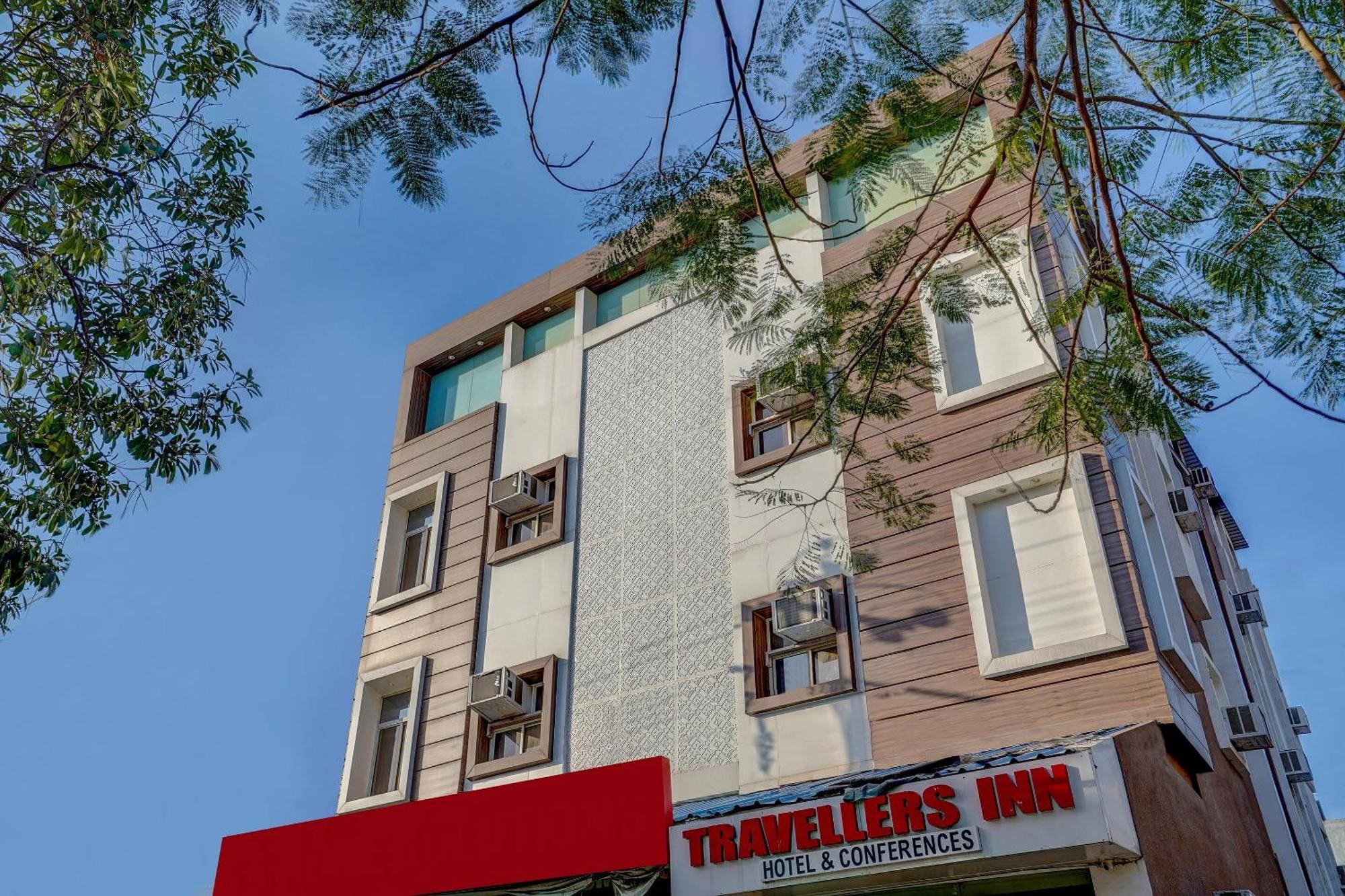 Super Hotel O Traveller Inn ラクナウ エクステリア 写真